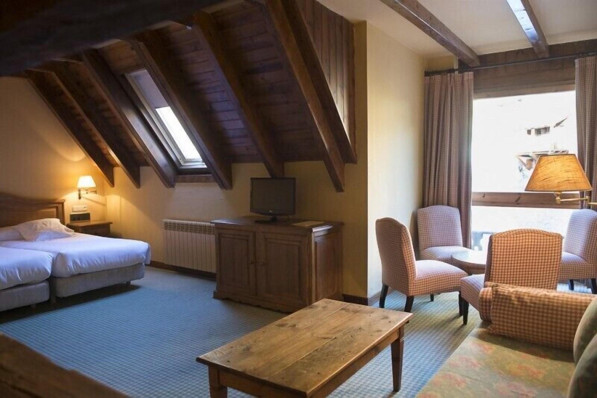 Hotel Chalet Bassibe 바케이라-베렛 외부 사진
