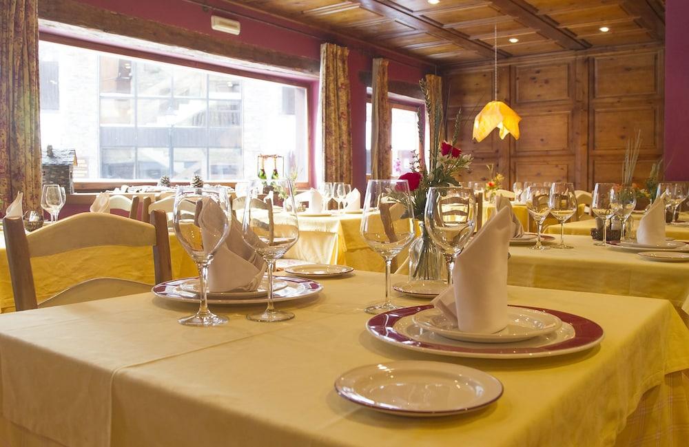 Hotel Chalet Bassibe 바케이라-베렛 외부 사진